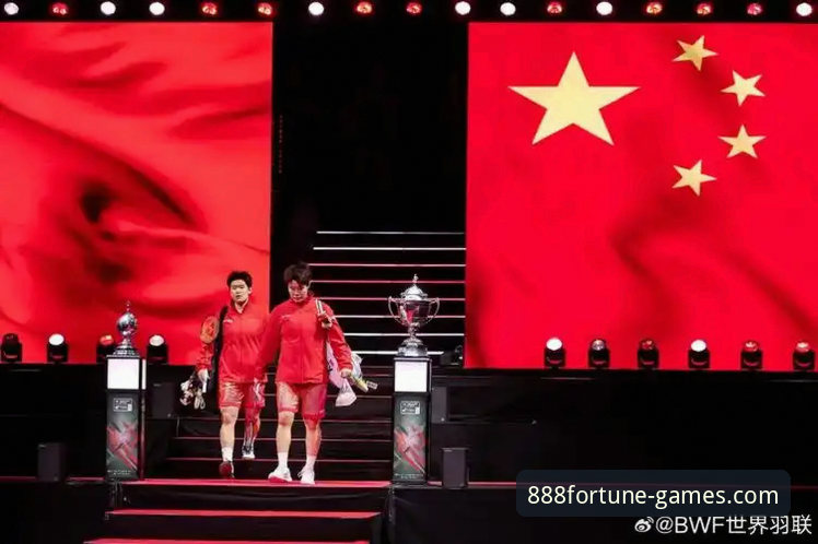 尤伯杯中国队力克日本晋级决赛，赛事进程与关键节点全面解析